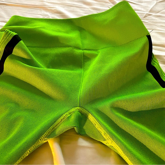 Fabletics - Picture 6 of 7